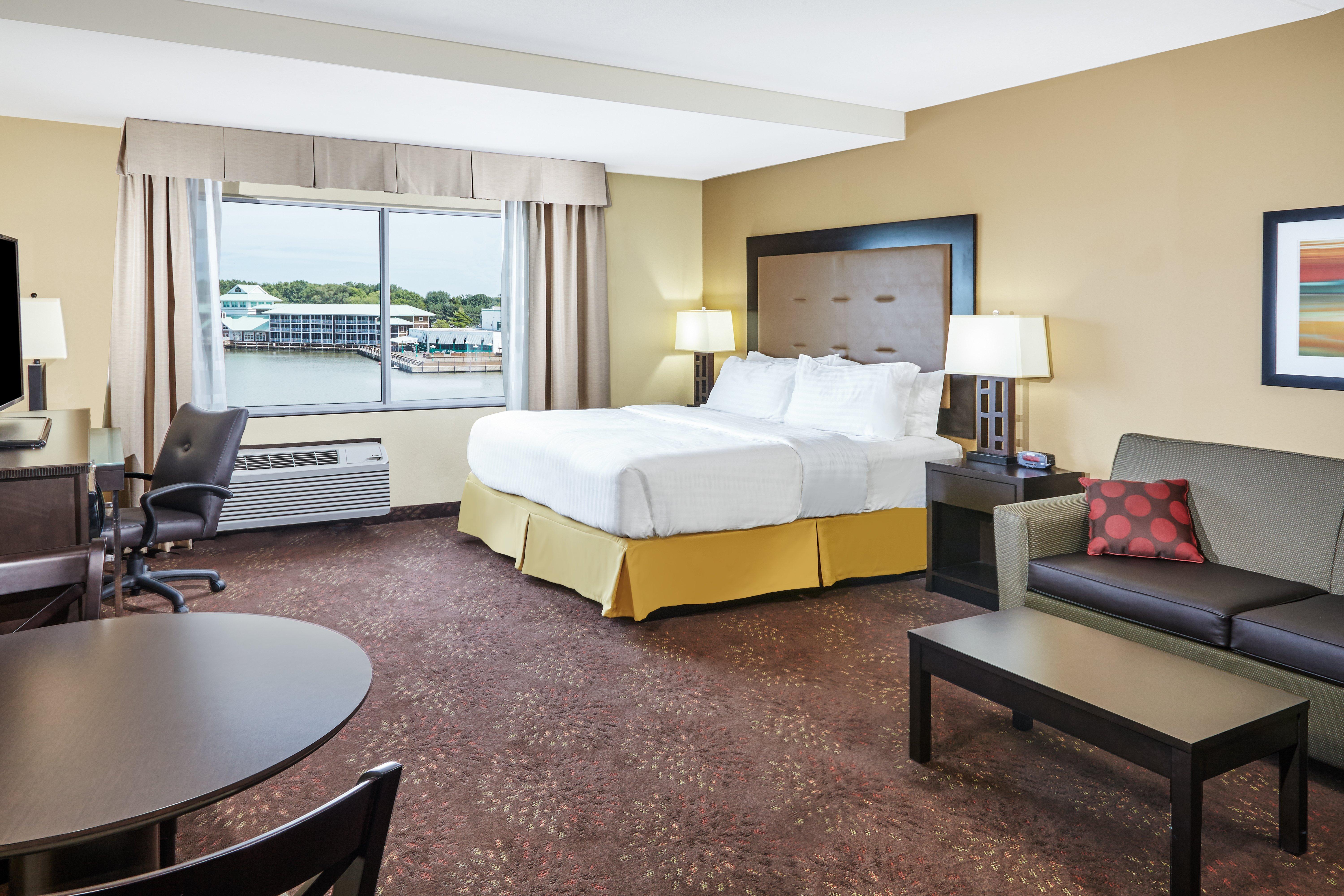 Holiday Inn Express & Suites Sandusky, An Ihg Hotel Екстериор снимка